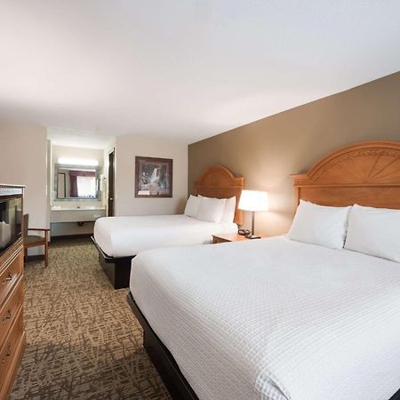 Best Western Bidarka Inn Хоумър Екстериор снимка