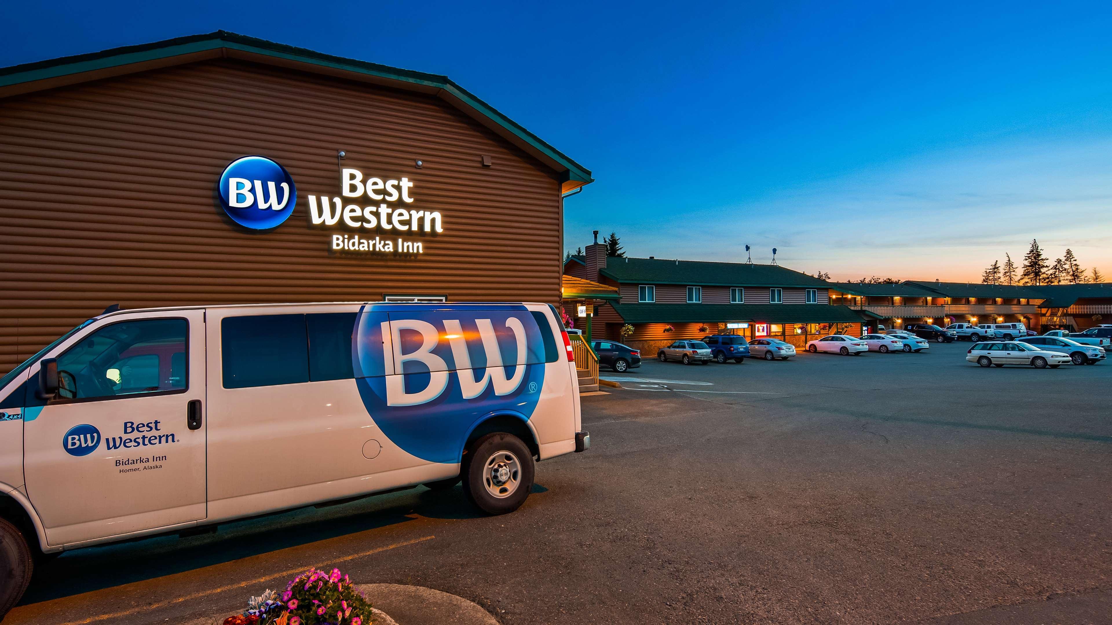 Best Western Bidarka Inn Хоумър Екстериор снимка